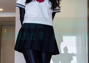 BoBoSocks袜啵啵 – 高清探秘：雪糕与她的油亮黑丝合集，时光静止的美好