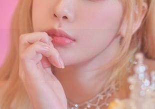 在Dami(퀸다미)的教室，在线高清留住每个令人神往的瞬间