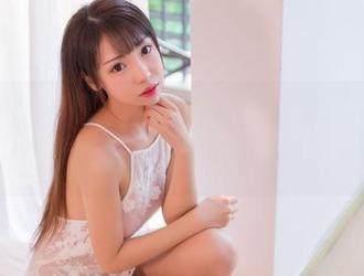 GIRLT果团网 – 黑白图包里的酸酱兔，真是把简单和复杂玩得溜溜的！