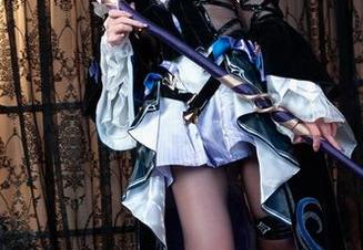 Machi马吉图集精选：葬送的芙莉莲菲伦，来看看她的‘超能力’！