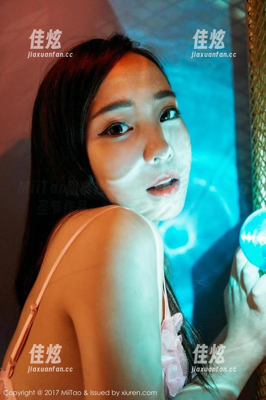 MiiTao蜜桃社 - 观看Cris_卓娅祺的万圣节作品，感受那份诡谲与惊喜！