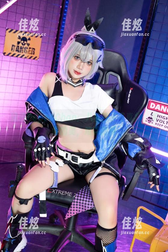 精选PoppaChan：八重神子写真集，瞬间的美，难以捉摸