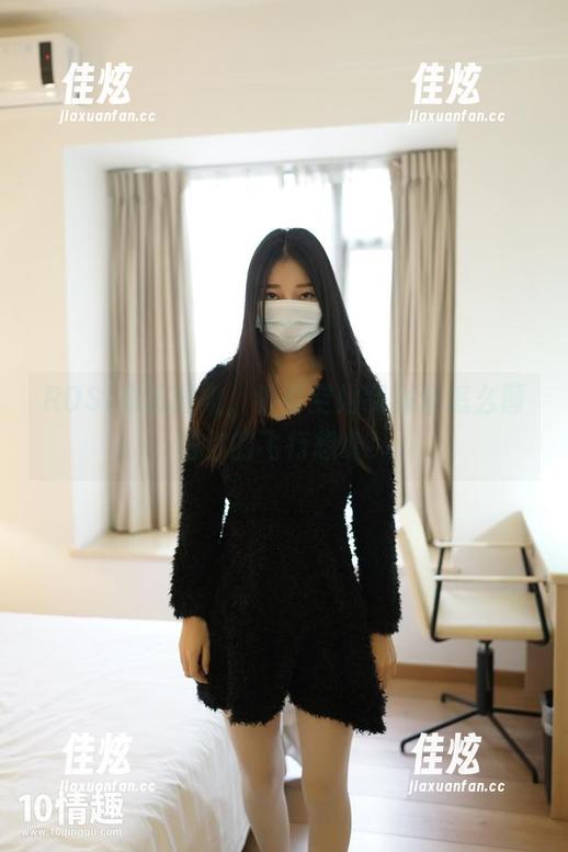 ROSI高清图集，看看空姐制服套怎么颠覆你的飞行想象！