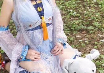 TouTiao头条女神 – 申美嫣体操服图集分享：光线、曲线、还有那些心动瞬间