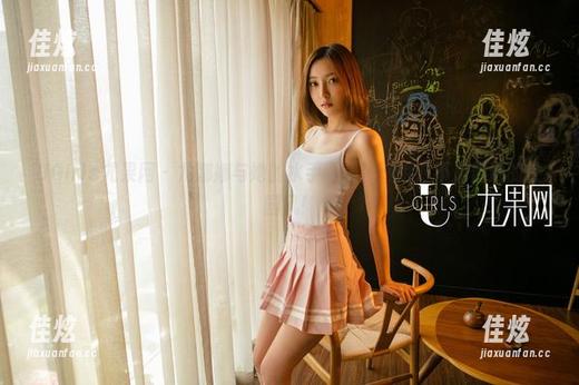 UGirls尤果网 - 尤娜娜与她的水手服美图：绝对不是普通的校园风！
