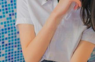 Xiuren秀人网 – 圆圆酱的日常私拍：一件衣服，千种风情，谁说要看完才算数？