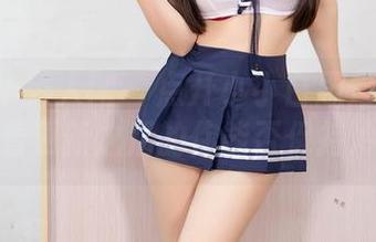 Xiuren秀人网 – 点开小小白思宜女仆图包，看更新之后的你能否保持冷静？