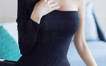 Xiuren秀人网 – 在线写真揭秘！小樱花baby高跟鞋，给你不一样的青春气息！