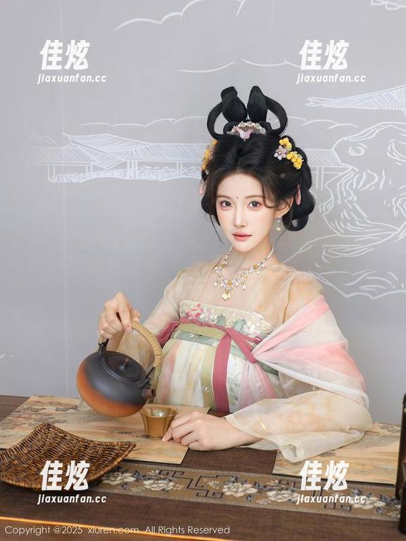 Xiuren秀人网 - 走过路过不要错过！谢小蒽的美脚作品，保证无圣光，不会闪瞎你的狗眼！