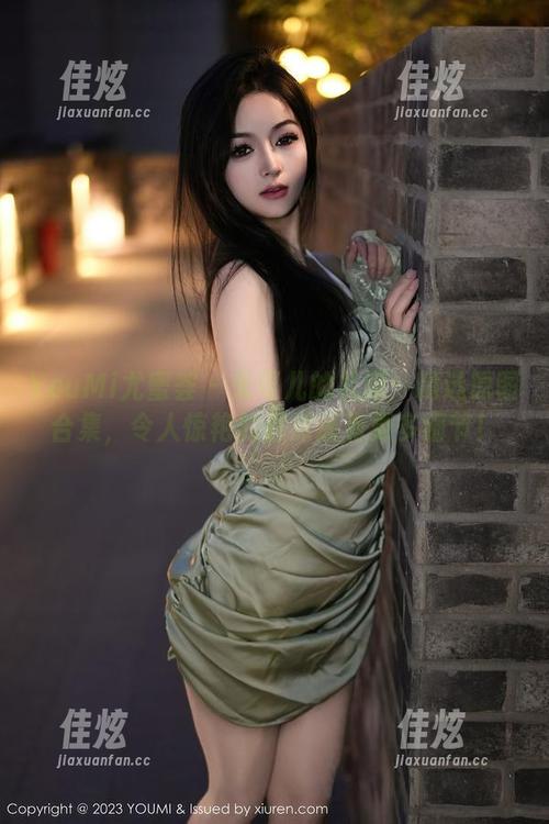 YouMi尤蜜荟 - 朱可儿的礼服：精选原图合集，令人惊艳的居然还有更多细节！