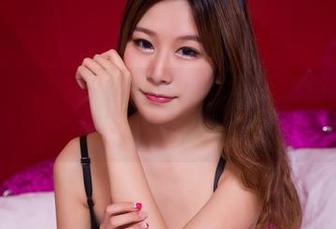 YouWu尤物馆 – 套图来袭！孟狐狸FoxYini甜心，能把你心都掏出来的那种？