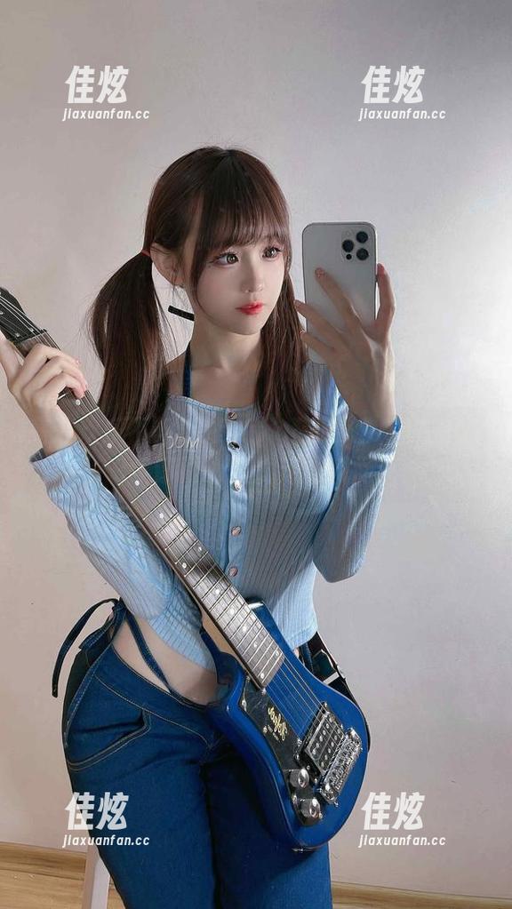 高清欢乐不断！跟miko酱ww一起在2023年订阅心跳加速的瞬间！