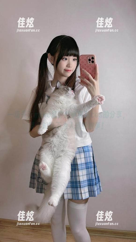 一场关于miko酱吖的小狐狸cos的分享，带你知晓不为人知的故事！