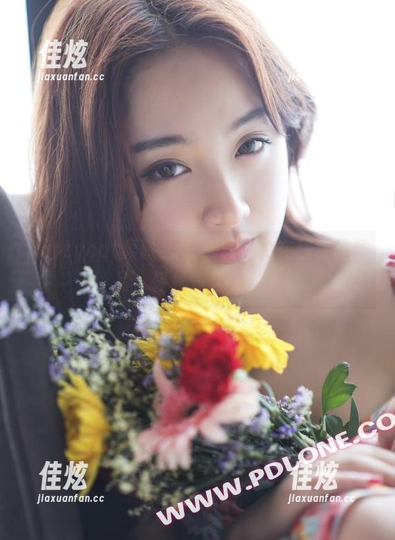 partycat轰趴猫 - 黑兔兔的在线棉袜作品，轻松俘获你的心