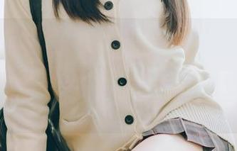 COS辣妹shimo霜月的SugarSummer分享：她说，阳光是最好的滤镜，但我更爱她的糖果色！