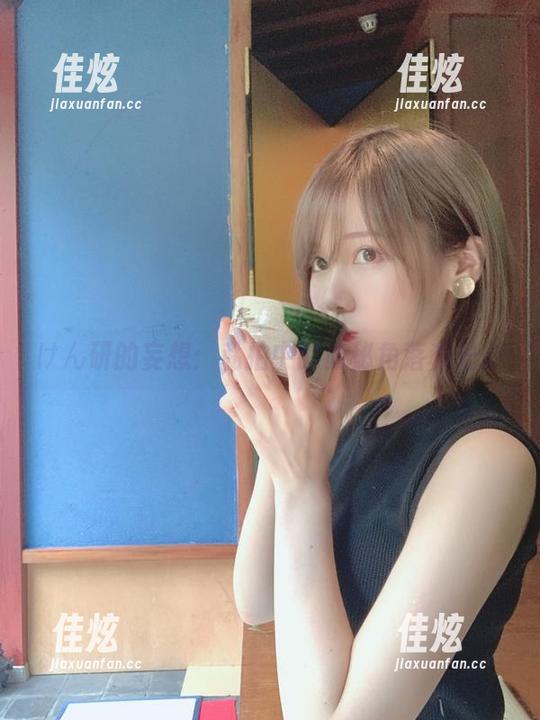 けん研的妄想：私拍中的隐秘角落和光影