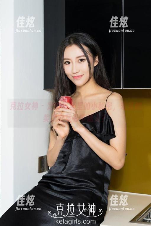 克拉女神 - 定制写真里的小秘密，宋黛的美脚究竟有多迷人？