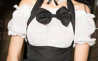克拉女神 – 杨暖圣诞写真精选，真心希望这能成为你2023年的快乐源泉！