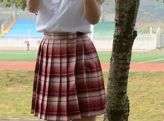 初夏女神 – 想飞就飞，安妮的私拍套图告诉你如何御剑飞行！