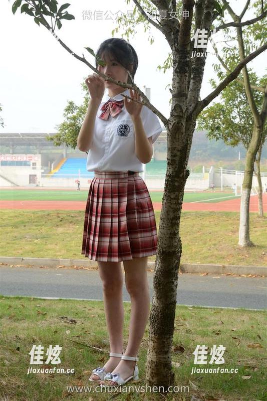 初夏女神-安妮 初夏女神 - 想飞就飞,安妮的私拍套图告诉你如何御剑飞行!