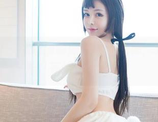 嗲囡囡 – 沐娜娜制服套图大揭秘：没有圣光，有的是小心思！