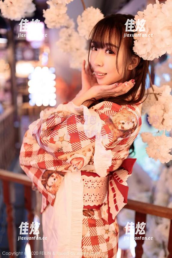 嗲囡囡 - 高清花嫁图包，章芃芃把婚纱穿得真美，但能不能离我远点…