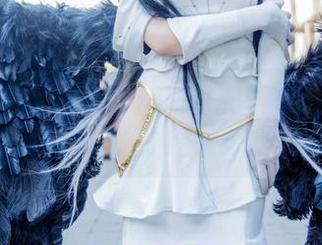 草间错觉！在下萝莉控ii的布兰儿兔女郎原图写真催人犯罪