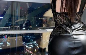 微密圈 – 套图？不，是奔跑的晶骡儿的户外私拍合集，谁能拒绝这种光影？