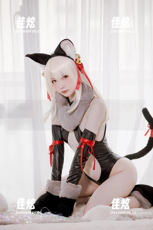 让你打call的妖少you1写真，羽川翼照片中的小秘密，谁还敢说不撩？