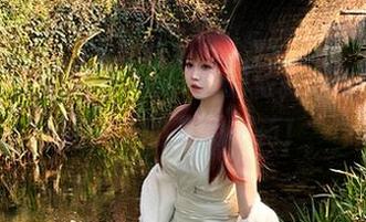在女仆宝儿mysterial的写真资源里，找到快乐的万用解药！