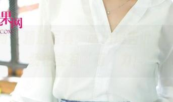 尤果网 – 精选写真：萌琪琪告诉你，职业装也能有‘萌’力！
