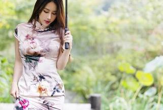 尤蜜荟 – 周思乔Betty那身空姐风，全套原图，谁能拒绝这种诱惑？