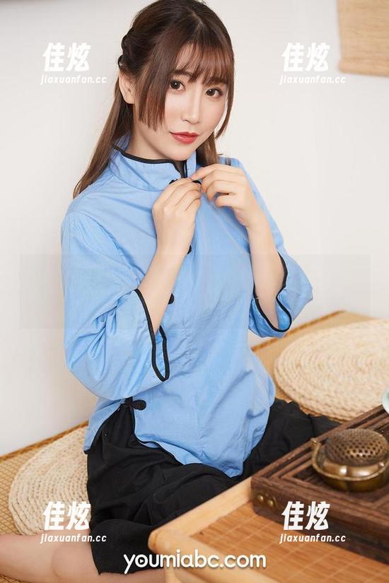 尤蜜荟 - 您的蛋蛋海边旅行记，快来获取免费图集吧！