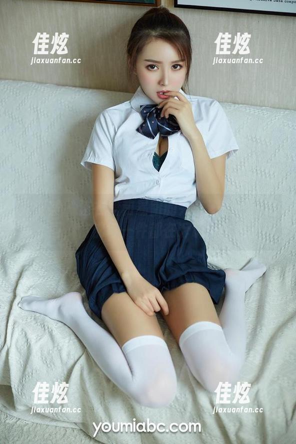 尤蜜荟 - 连衣裙和易阳的完美邂逅——精选套图，仿佛每一件都在诉说一个秘密！