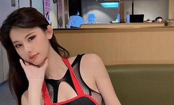 微密圈 – 就是阿朱啊的网袜图包：光影与网状的绝妙碰撞