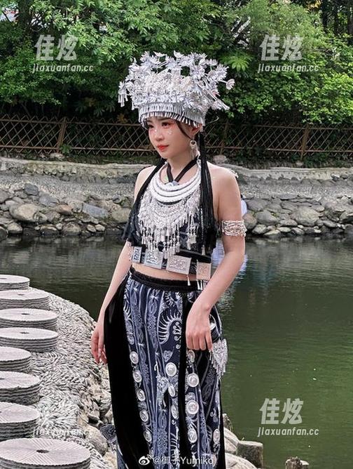 你们说皮衣能多好？看看御子Yumiko原图，翻翻图集，保证让你打call！