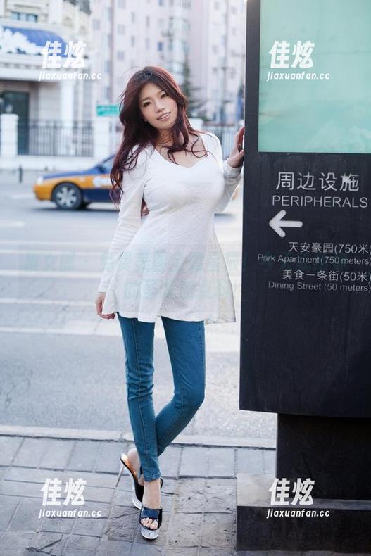 推女郎 - 免费美图全靠星辰！今天就给你的圣诞加点料！