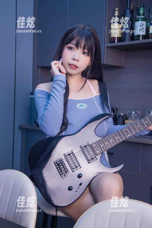 白丝写真下载攻略：无颜小天使wy的秘密武器！