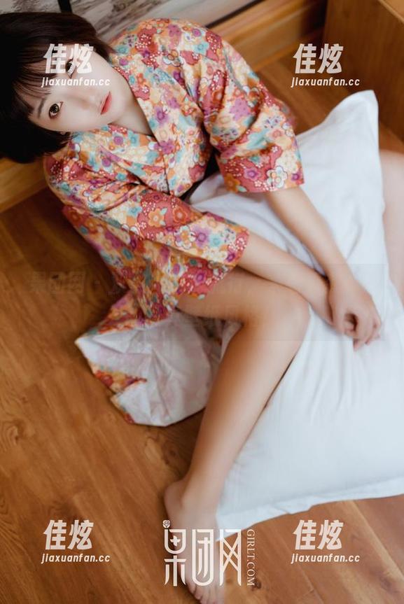 果团网 - 双马尾也能流行，来看看龚玥菲的写真壁纸风格！