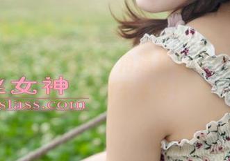 梦丝女神 – 比基尼转角遇见雪馨：套图精选，绝对不冰冷！