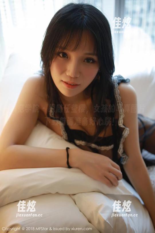 模范学院 - 跟随任莹樱，女孩的写真图片，下载前请准备好心跳！
