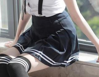 模范学院 – 这个冬天，露露Andrea的灰丝合集温暖了我的眼