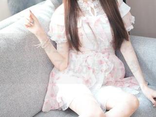 王羽杉圣诞特辑全集：这些写真，简直是为冬季增添了几分悸动与梦幻。