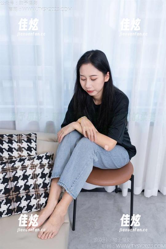 甜予摄影 - 璇璇写真合集，薄肉丝的柔美是不是有点让人想歪？