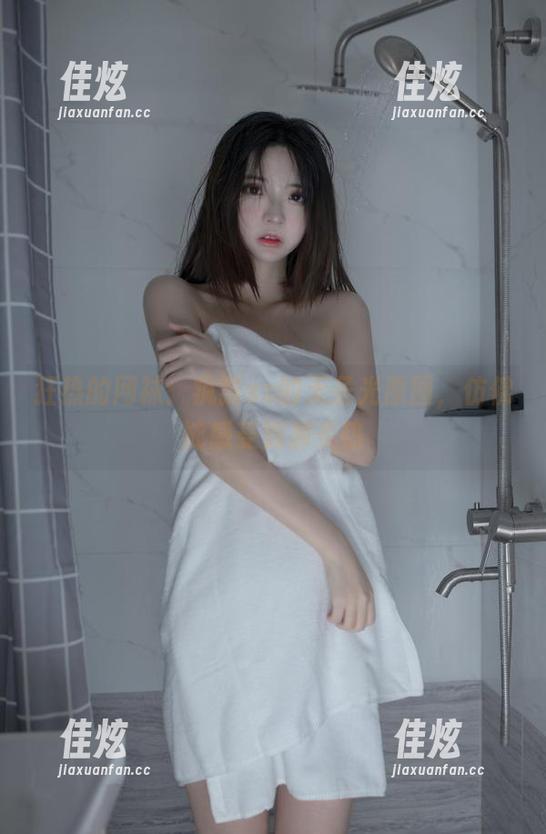 狂热的网袜：疯猫ss的无圣光原图，仿佛能感受到那炙热