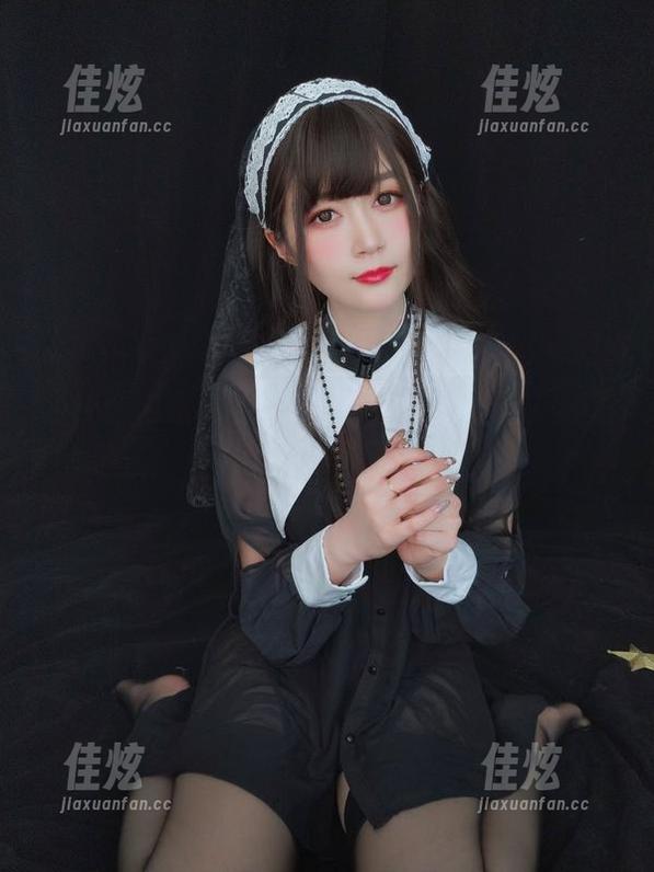 为什么白银81的粉色元素这么抓眼？高清图包一探究竟