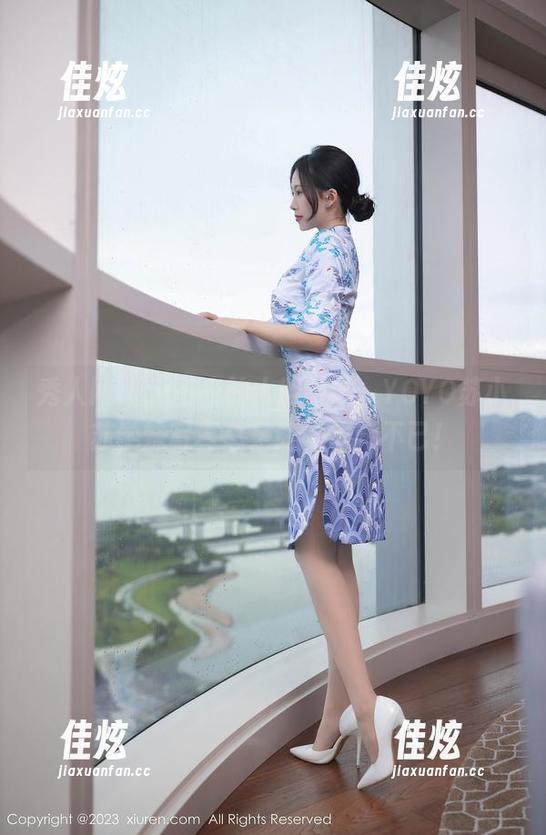秀人网 - 无圣光的大胆尝试，YOYO苏小苏学妹写真总是让人惊艳不已！