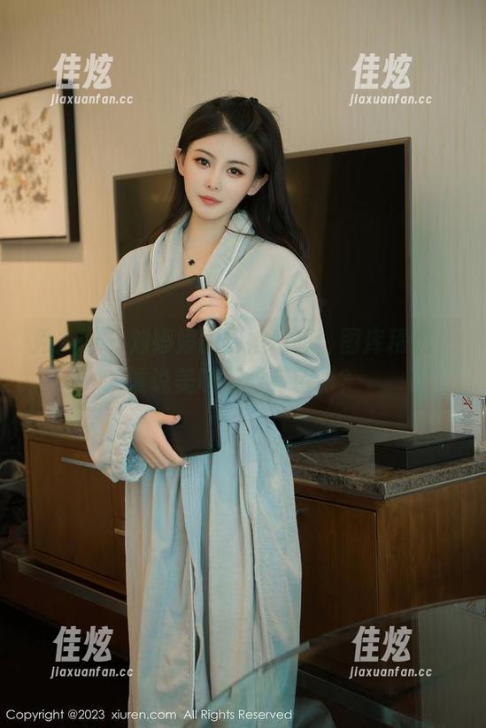 秀人网 - 刘婷婷的厨娘幻想：图库精选，谁说美味不能有色彩？