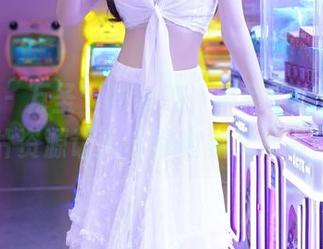 秀人网 – 万圣节的夜晚，呆呆的瑞bb的图片资源让人觉得幽默又惊奇！