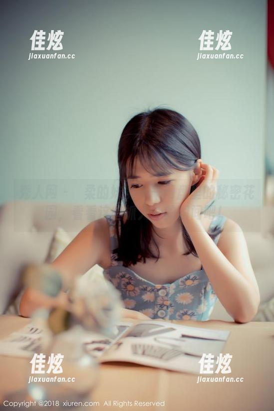 秀人网 - 媃柔的妹妹——网盘里的秘密花园，看看这些抓人心的瞬间吧！